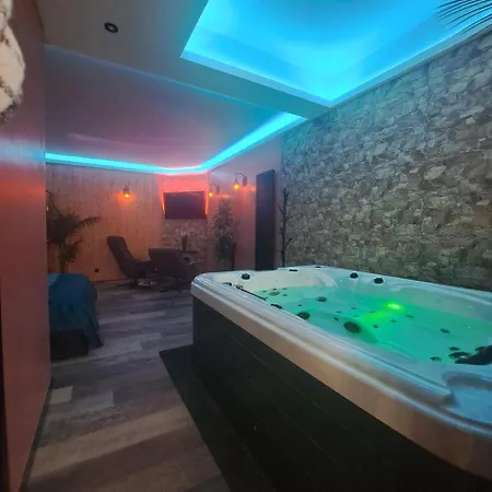 Appartement Ospaloft Arras, Spa Et Loft A Arras *